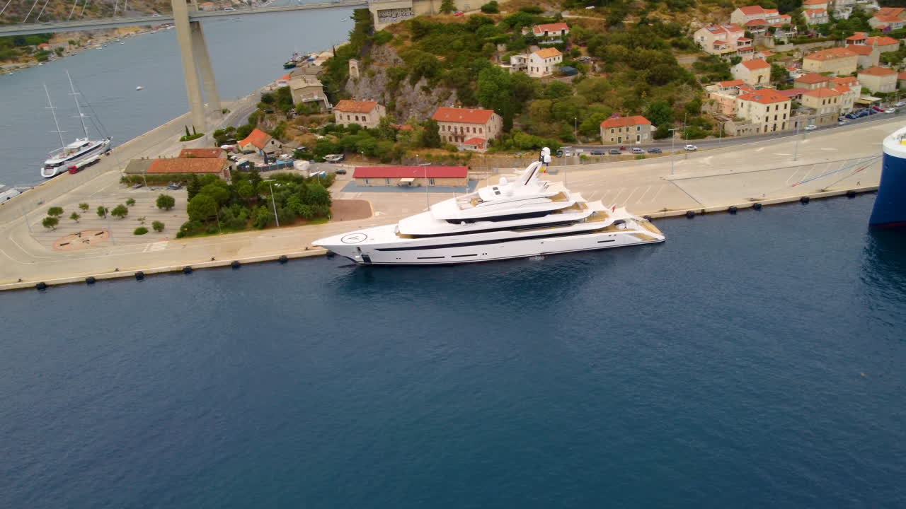 Yacht Background